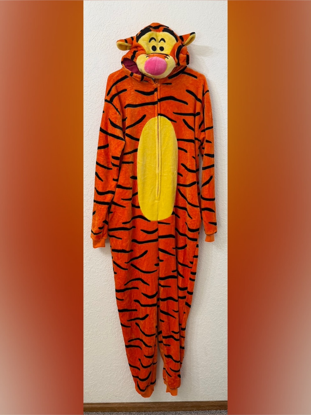 Winnie The Pooh Adult Tigger Onesie Costume Size Large